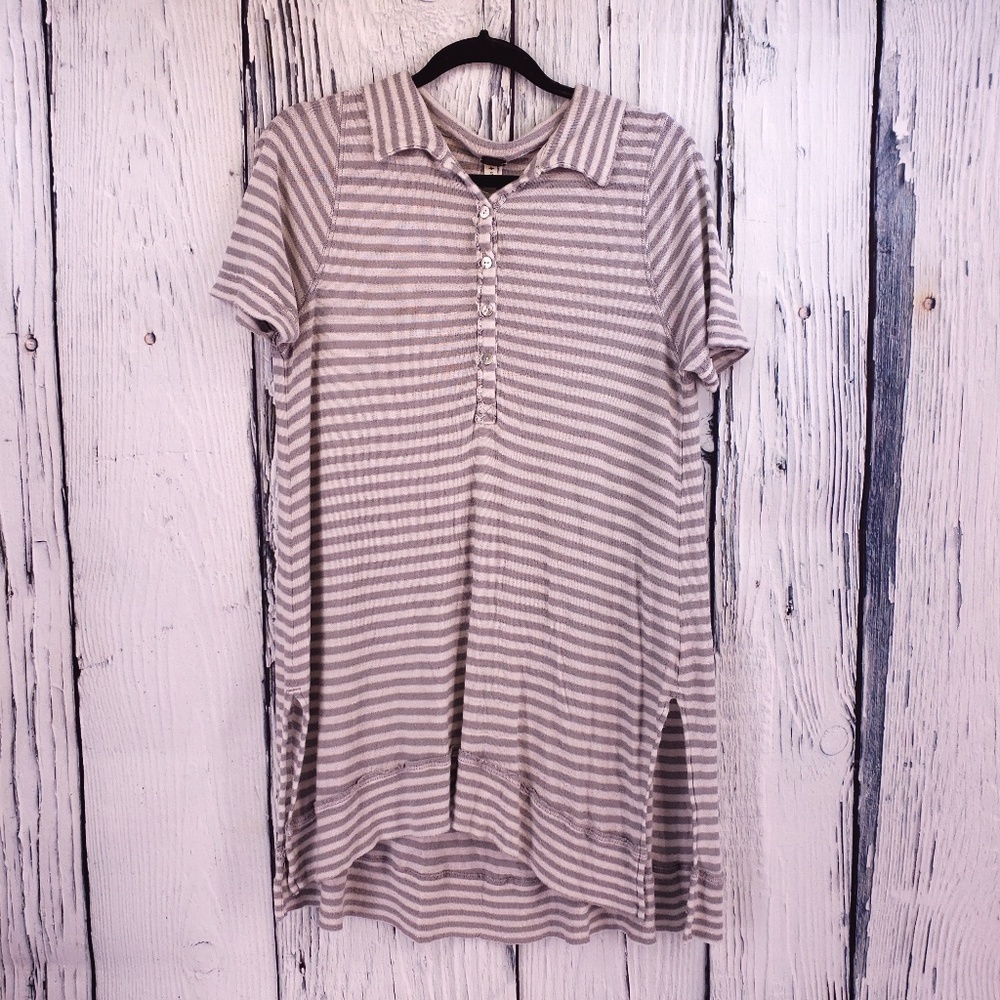 Free People | We The Free Gray & White Long Top